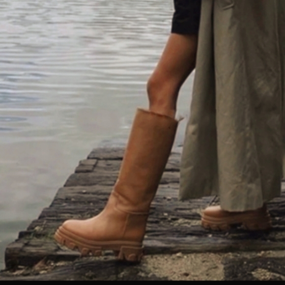 Pull&Bear Shoes - NWT pull and bear boots 🇪🇦🇪🇦🇪🇦